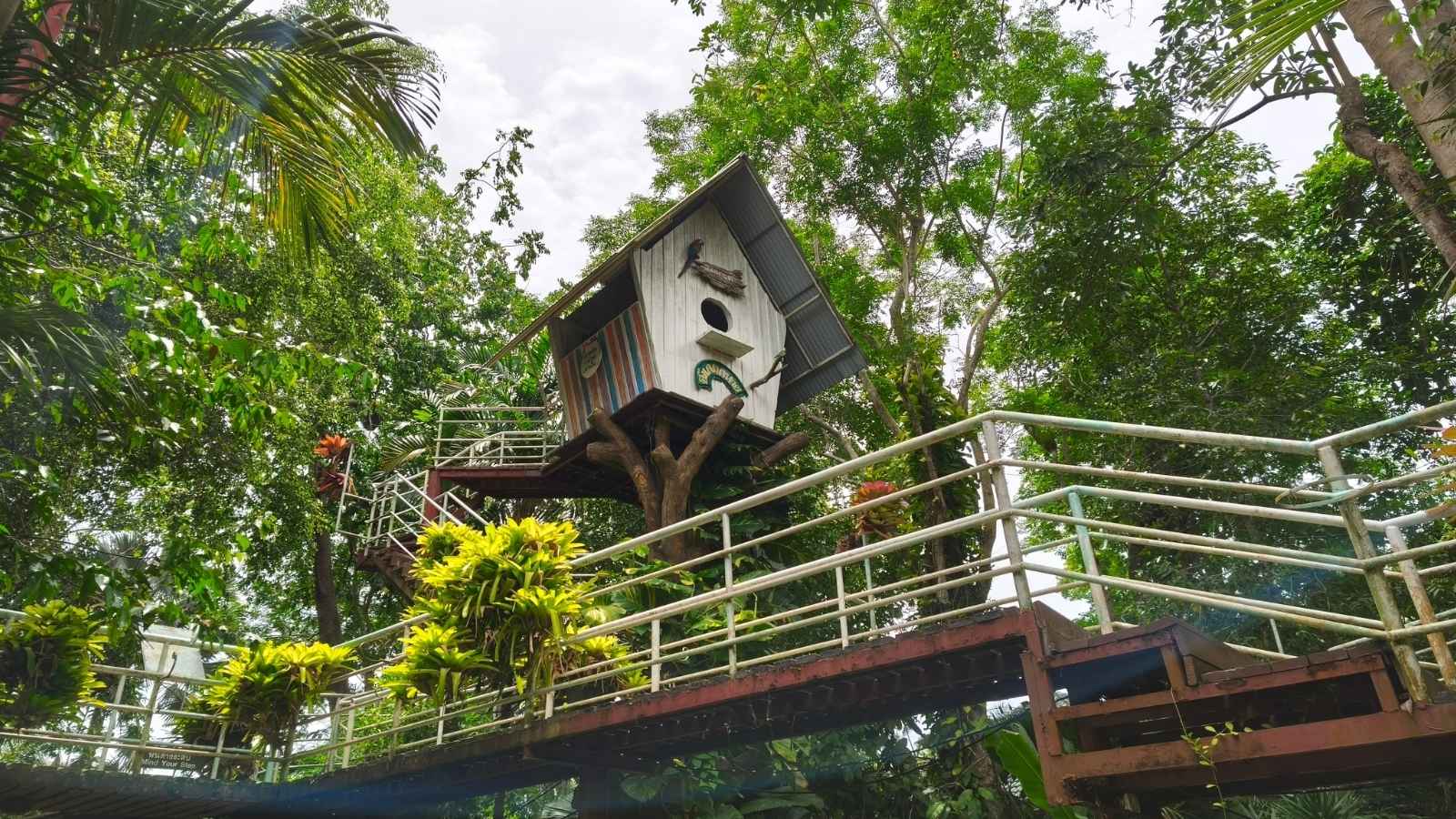 ส้วมสวยๆ ที่สวนนายดำ